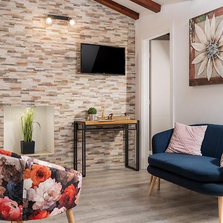 Relax In 2 Bedroom App In Old Town W/Ac And Wifi Rovinj Kültér fotó
