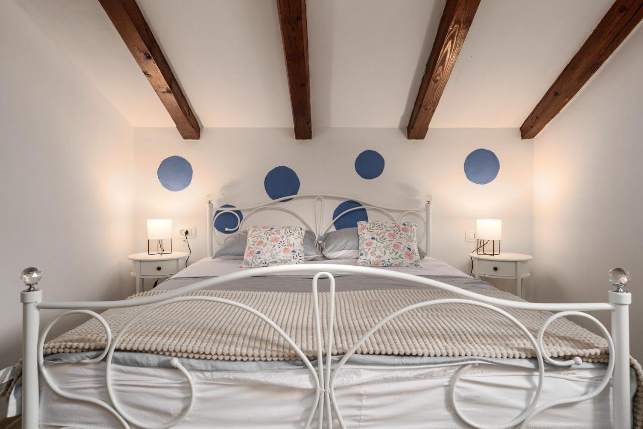 Relax In 2 Bedroom App In Old Town W/Ac And Wifi Rovinj Kültér fotó